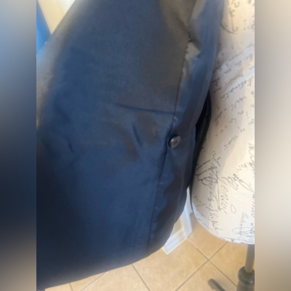 Tahari Arthur S. Levine Petite Blazer. Black & Gold Wrap Style - Size 2P - BNWT - Picture 6 of 12